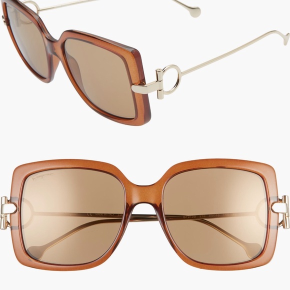 NWT Salvatore Ferragamo Gancio 55mm Square Tan and Gold Sunglasses - Picture 2 of 4